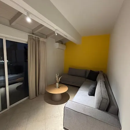 Nea Chora Seaside Appartamento