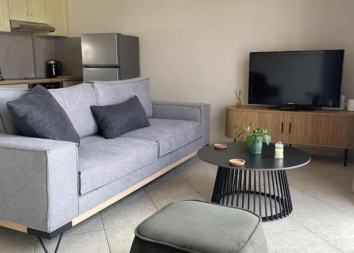 Nea Chora Seaside Apartment *