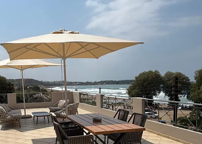 Nea Chora Seaside Apartment *