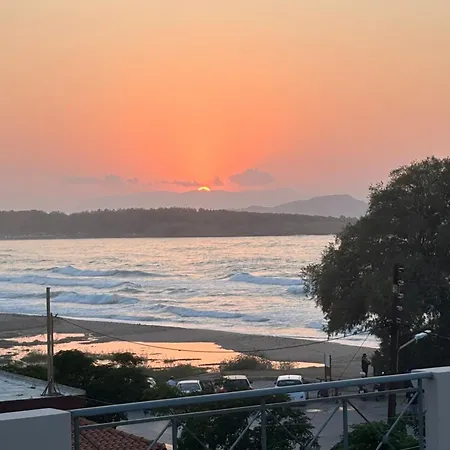 Nea Chora Seaside * خانيا